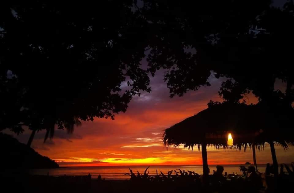 Playa Paraiso Nagtabon Beach Bacungan ภายนอก รูปภาพ